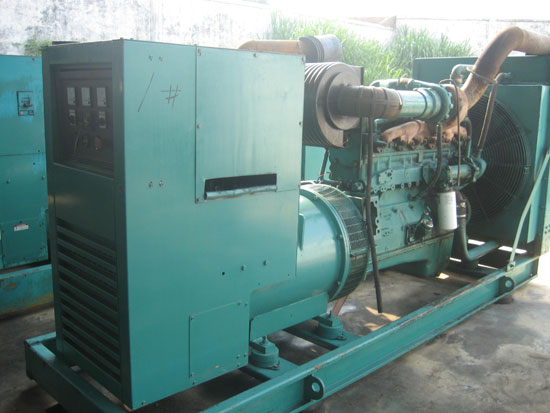 相城租赁发电机- 发电机碳刷磨损的原因是什么