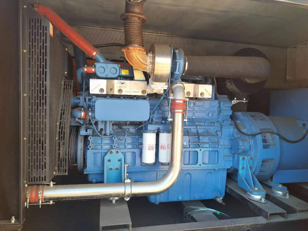 相城柴油发电机组一般有几种电压输出？