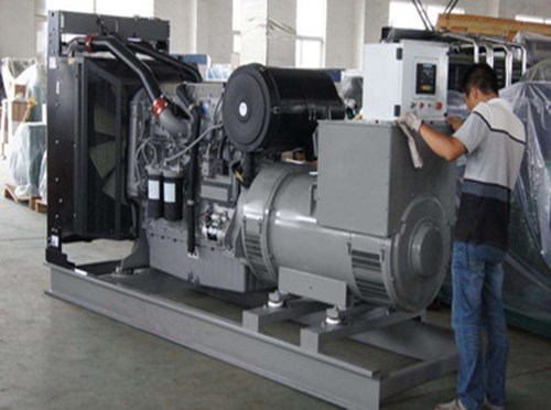 相城柴油发电机组和储能设备配合使用的案例